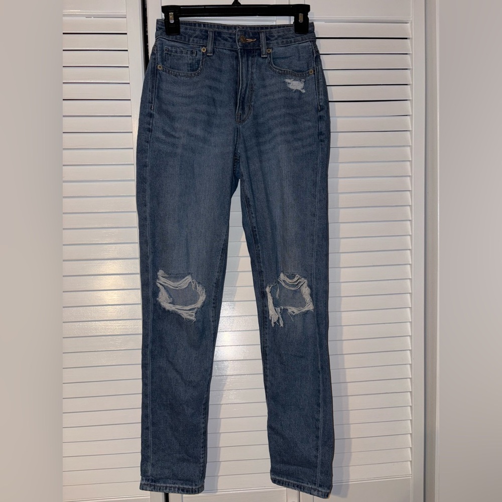 American eagle Distressed Blue Women's Jeans